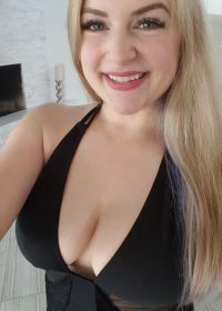 Проститутка Эля +7(981)266-85-01 с 3 размером груди предлагает профессиональные секс и интим услуги возле метро Парнас в городе Санкте-Петербург - фото 1